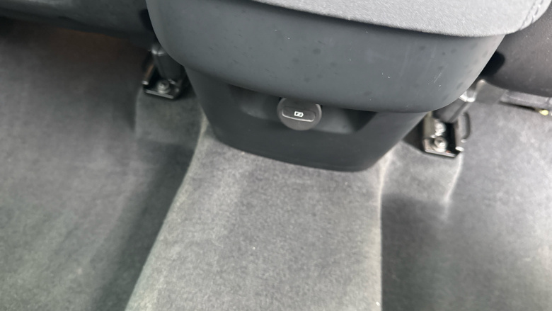 Volvo XC90 2.0 B5P Ultra Dark 5dr AWD Geartronic Petrol Estate